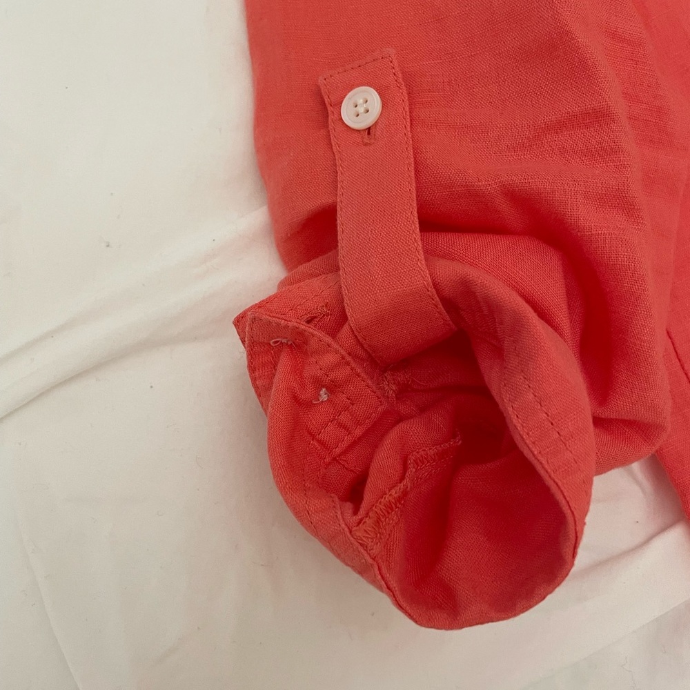 Front button down shirt. - Picture 3 of 5